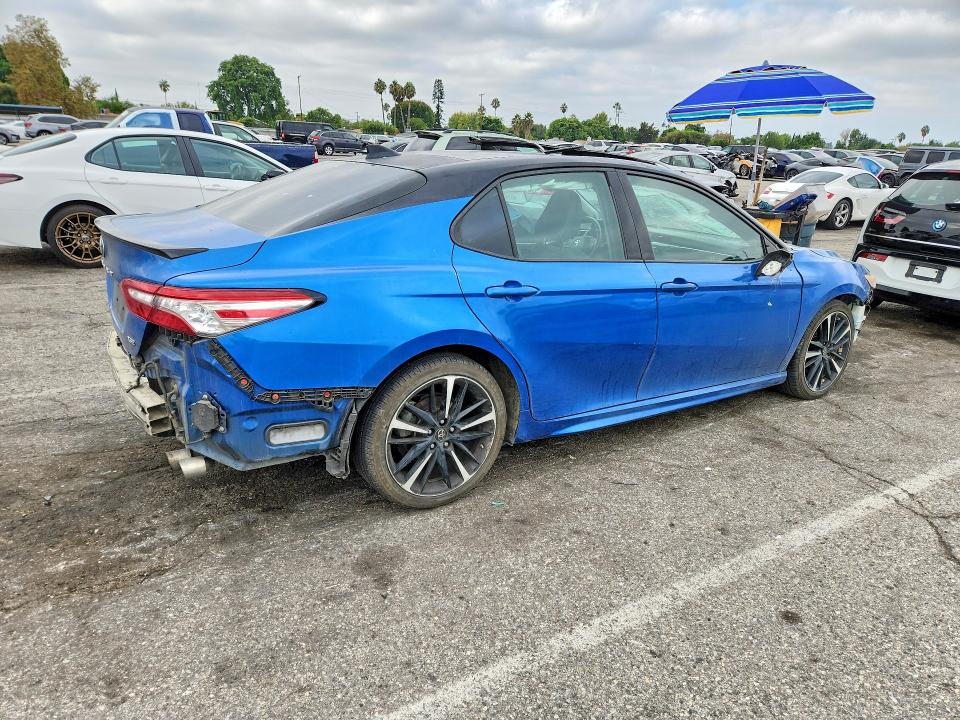 Aukcja sprzedaży 2018 Toyota Camry, vin: 4T1BZ1HK3JU002681, numer aukcji: 69241646