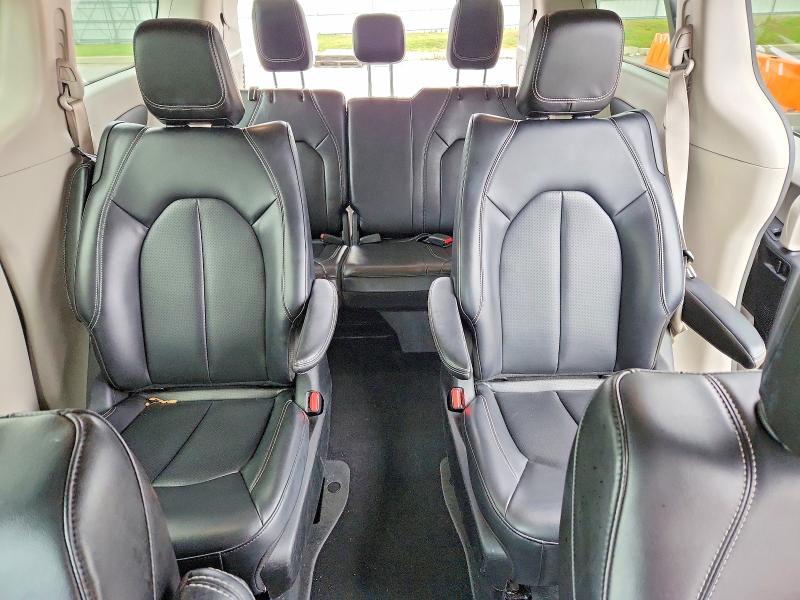 Auction sale of the 2023 Chrysler Pacifica, vin: 2C4RC1L72PR631331, lot number: 71100776