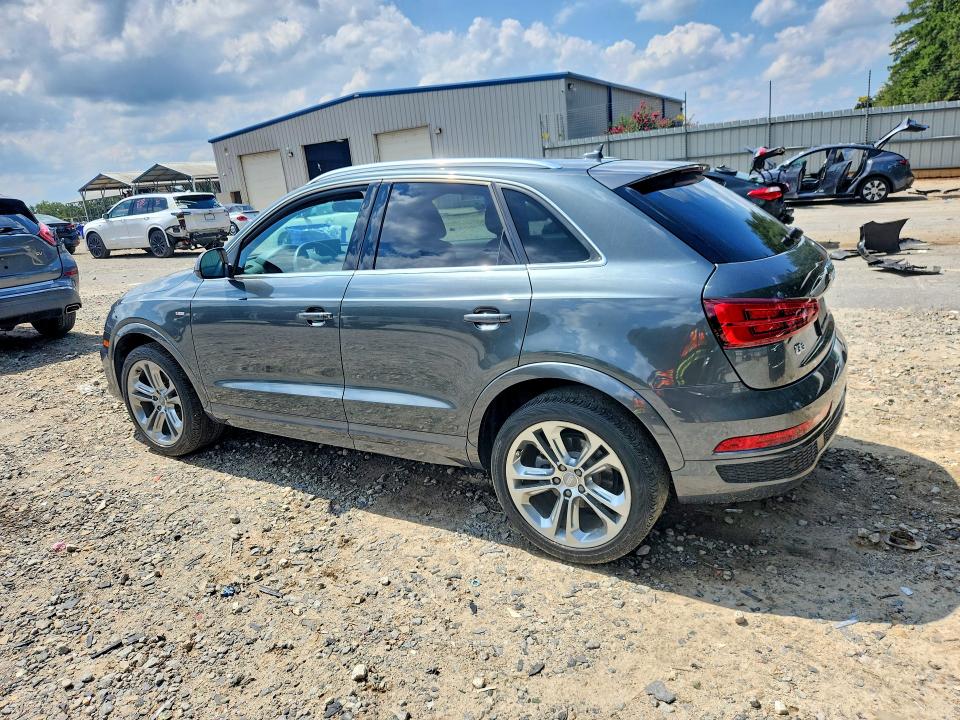 2018 Audi Q3 მანქანა იყიდება აუქციონზე, vin: WA1HCCFS7JR025523, აუქციონის ნომერი: 67800466