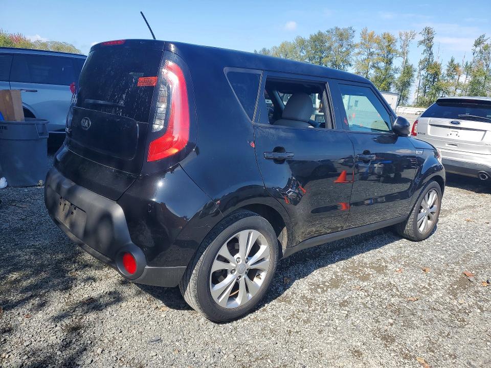 68620856 :رقم المزاد ، KNDJP3A5XF7175108         vin ، 2015 Kia Soul مزاد بيع