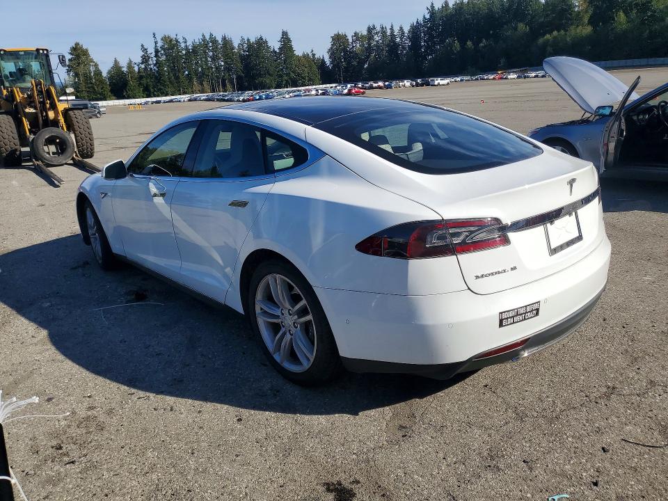 Продажа на аукционе авто 2014 Tesla Model S, vin: 5YJSA1H13EFP55936, номер лота: 69935316