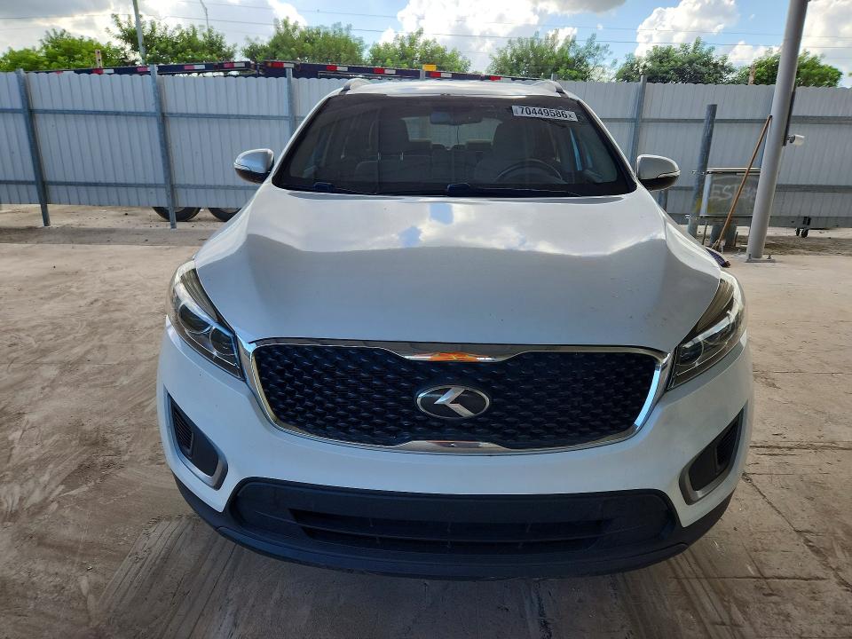 70449586 :رقم المزاد ، 5XYPG4A33GG060885 vin ، 2016 Kia Sorento مزاد بيع