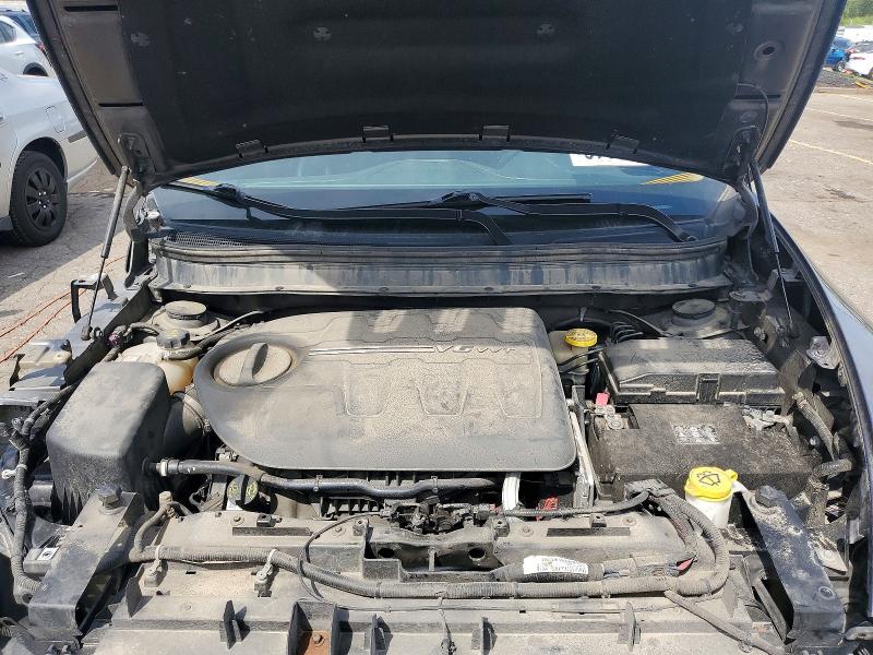 67992406 :رقم المزاد ، 1C4PJMDS3FW764526 vin ، 2015 Jeep Cherokee مزاد بيع