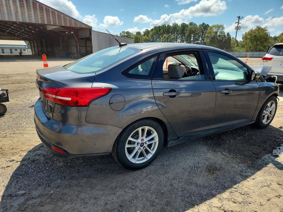 Продажа на аукционе авто 2015 Ford Focus, vin: 1FADP3F23FL340697, номер лота: 68419106