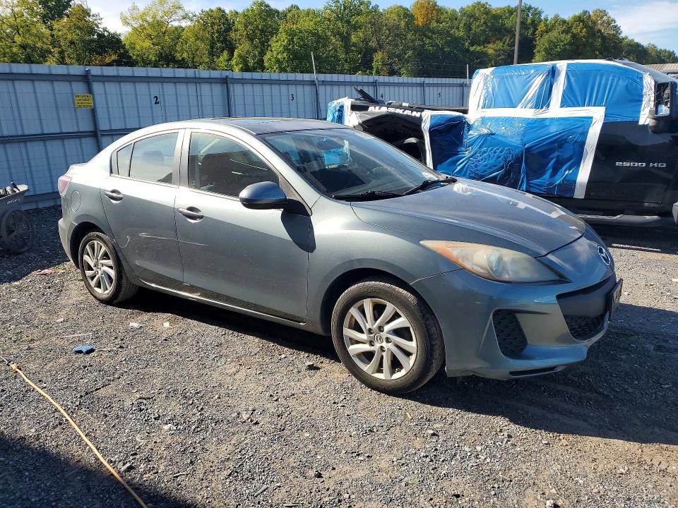 70246886 :رقم المزاد ، JM1BL1V82C1541554 vin ، 2012 Mazda 3 مزاد بيع