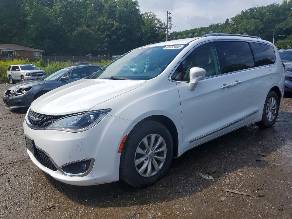 65557836 :رقم المزاد ، 2C4RC1BG0KR554436 vin ، 2019 Chrysler Pacifica مزاد بيع