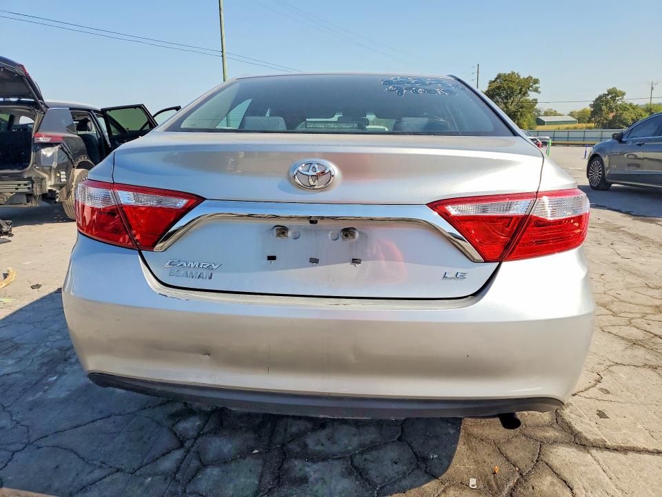 67363486 :رقم المزاد ، 4T1BF1FK0HU269900 vin ، 2017 Toyota Camry مزاد بيع