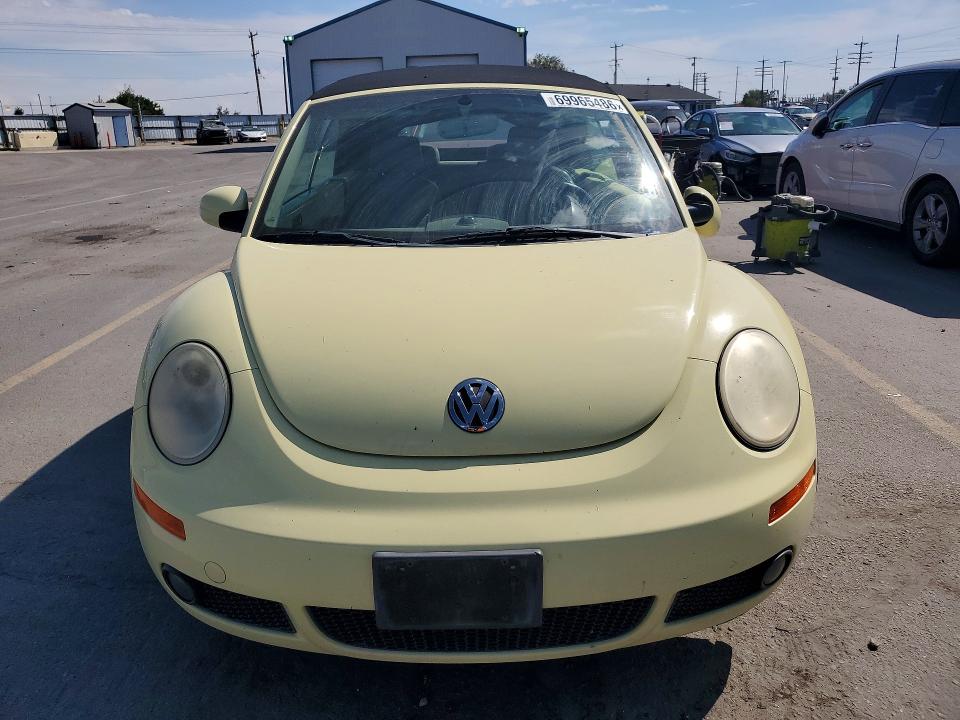 2006 Volkswagen New Beetle მანქანა იყიდება აუქციონზე, vin: 3VWSF31Y76M304085, აუქციონის ნომერი: 69965486