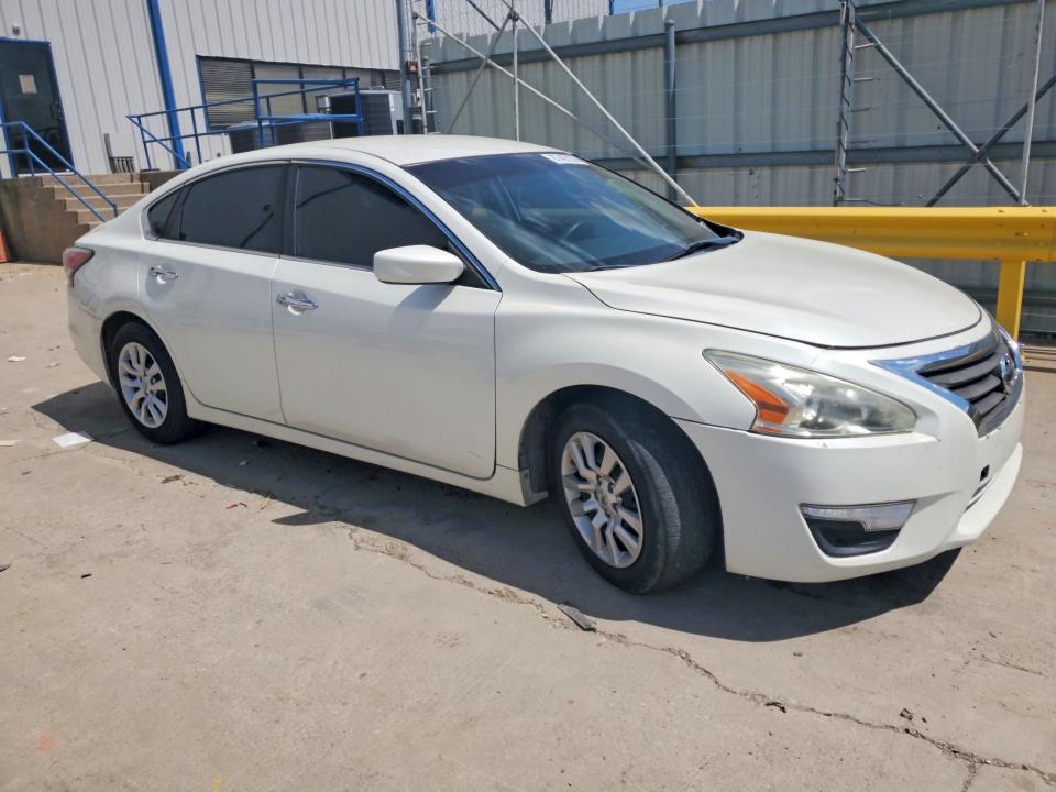 67407226 :رقم المزاد ، 1N4AL3AP4FC121202 vin ، 2015 Nissan Altima مزاد بيع