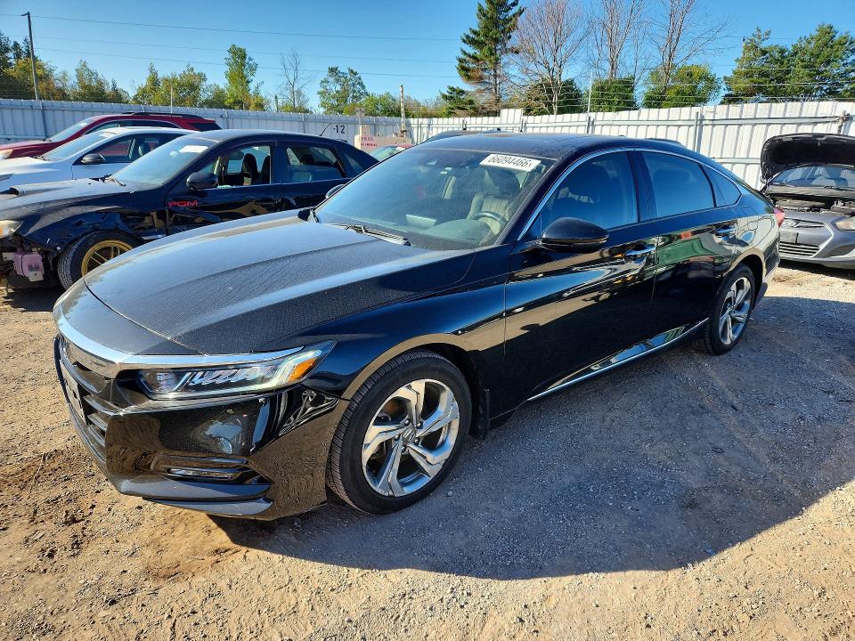 Auction sale of the 2018 Honda Accord, vin: 1HGCV1F52JA808290, lot number: 66094466