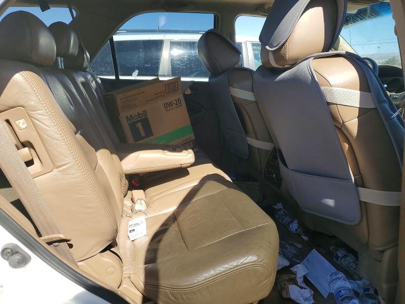 Auction sale of the 2004 Acura Mdx, vin: 2HNYD18724H505869, lot number: 70121666