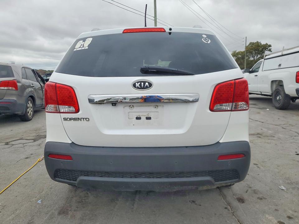 Продажа на аукционе авто 2011 Kia Sorento, vin: 5XYKT4A14BG172186, номер лота: 70550356