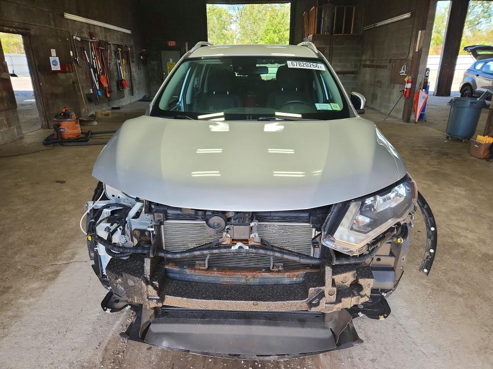 Auction sale of the 2020 Nissan Rogue, vin: KNMAT2MV7LP524464, lot number: 67820266