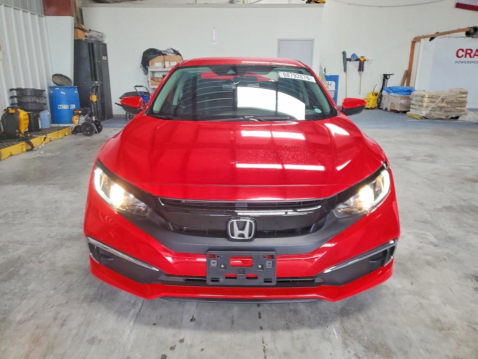 Продажа на аукционе авто 2019 Honda Civic, vin: 2HGFC2F64KH586307, номер лота: 68792676