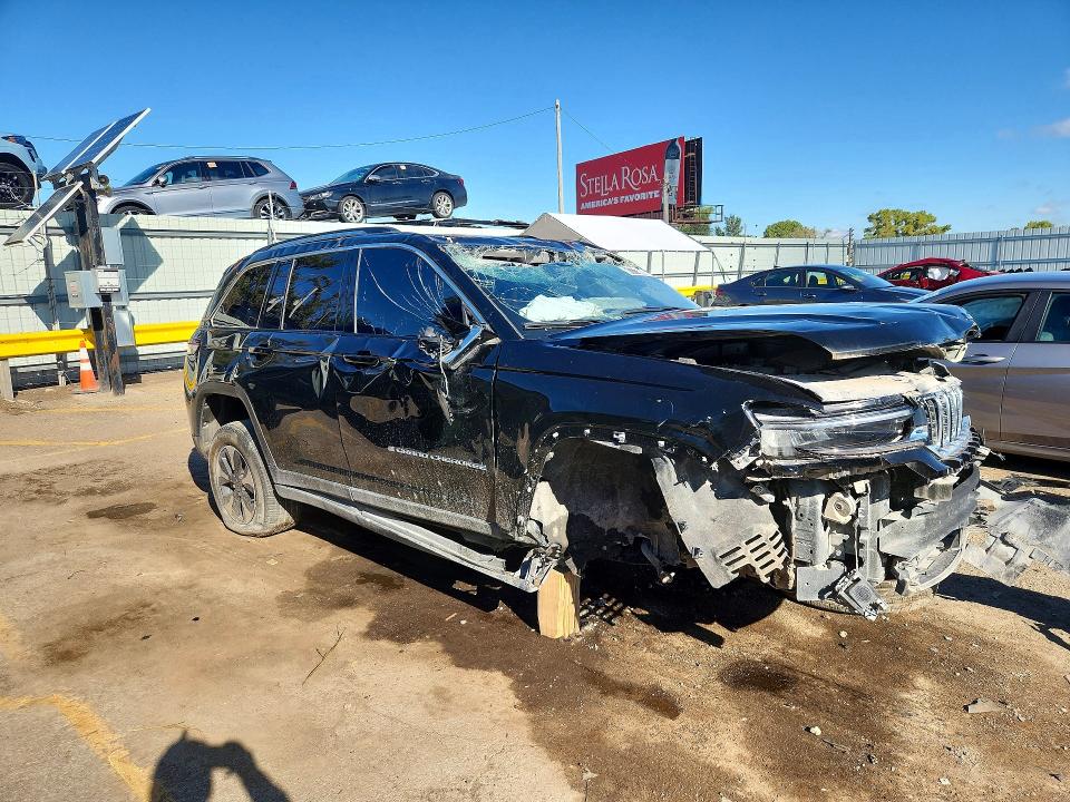 Продаж на аукціоні авто 2022 Jeep Grand Cherokee, vin: 1C4RJYB61N8758295, номер лоту: 61773856