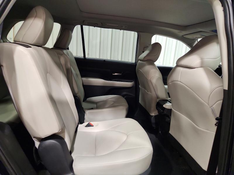 2026 Toyota Grand Highlander Hybrid მანქანა იყიდება აუქციონზე, vin: 5TDACAB51TS067332, აუქციონის ნომერი: 66072956