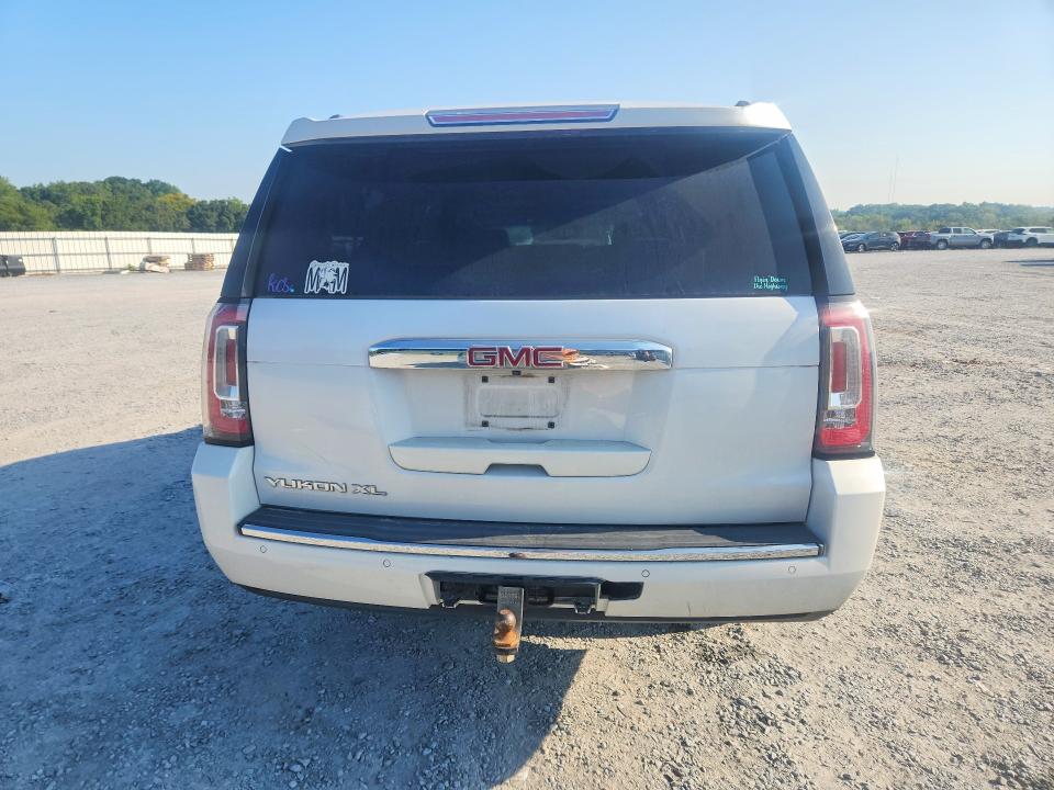 67215066 :رقم المزاد ، 1GKS2HKJ8GR354883 vin ، 2016 Gmc Yukon Xl مزاد بيع