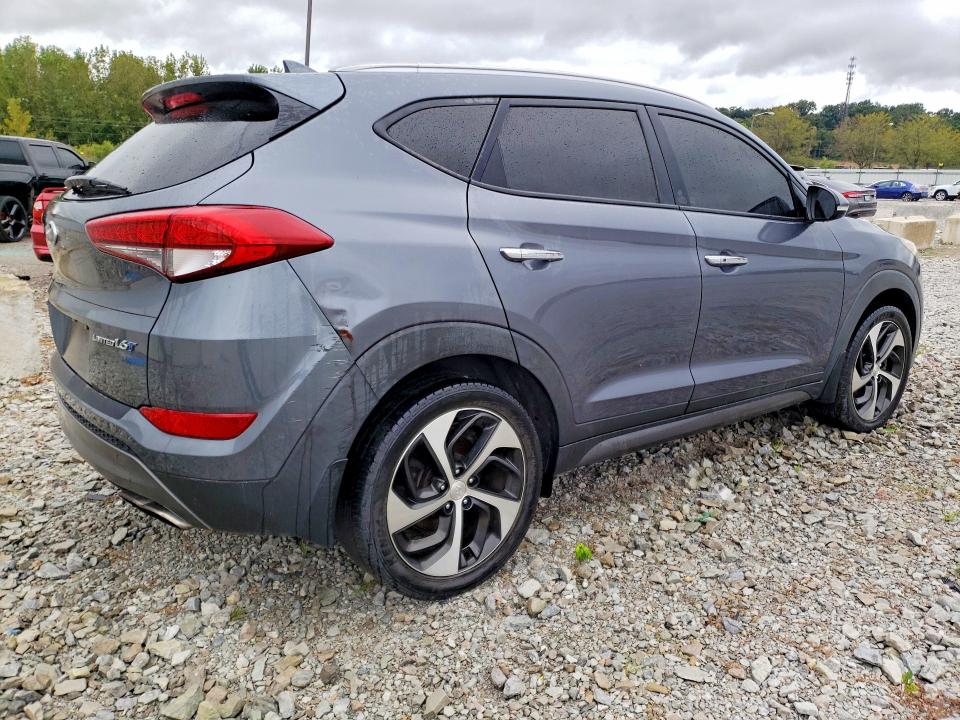 68790566 :رقم المزاد ، KM8J33A20GU136351 vin ، 2016 Hyundai Tucson مزاد بيع