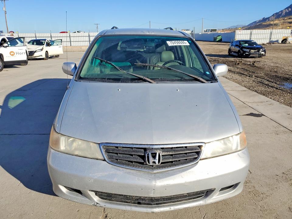 70498686 :رقم المزاد ، 5FNRL18084B106888 vin ، 2004 Honda Odyssey مزاد بيع