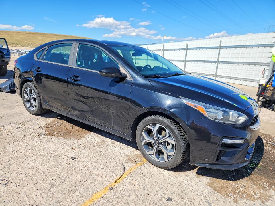 2019 Kia Forte მანქანა იყიდება აუქციონზე, vin: 3KPF24AD6KE013116, აუქციონის ნომერი: 67133446