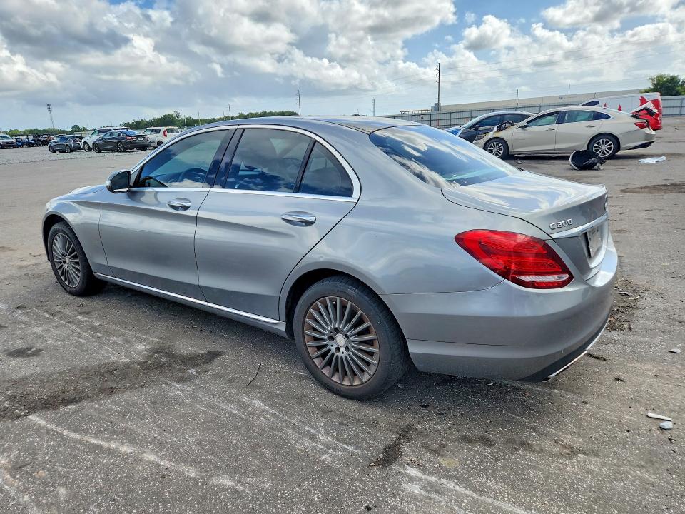 Продажа на аукционе авто 2015 Mercedes-benz C, vin: 55SWF4KBXFU006265, номер лота: 68980226