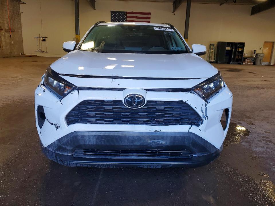 Продаж на аукціоні авто 2021 Toyota Rav4, vin: 2T3W1RFV5MW137712, номер лоту: 67465446