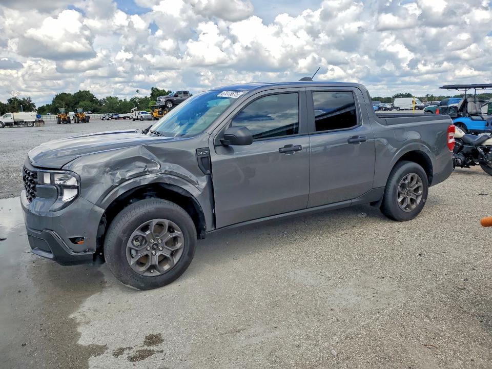 67273676 :رقم المزاد ، 3FTTW8H34SRA76557 vin ، 2025 Ford Maverick مزاد بيع