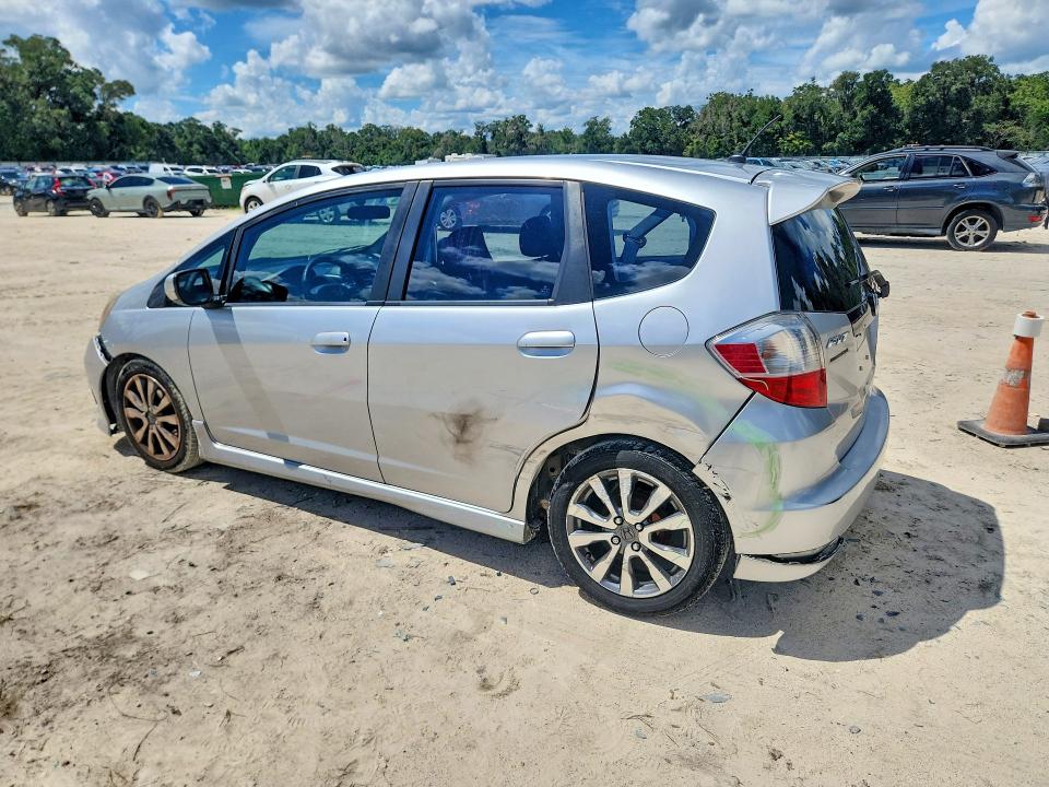 2013 Honda Fit მანქანა იყიდება აუქციონზე, vin: JHMGE8H55DC005731        , აუქციონის ნომერი: 68052336