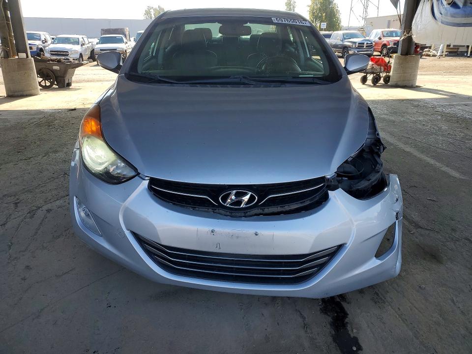 Продаж на аукціоні авто 2012 Hyundai Elantra, vin: KMHDH4AE7CU419984, номер лоту: 69765016