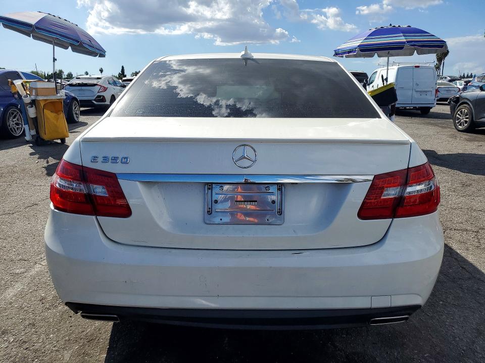 2013 Mercedes-benz E მანქანა იყიდება აუქციონზე, vin: WDDHF5KB7DA736100, აუქციონის ნომერი: 71019786