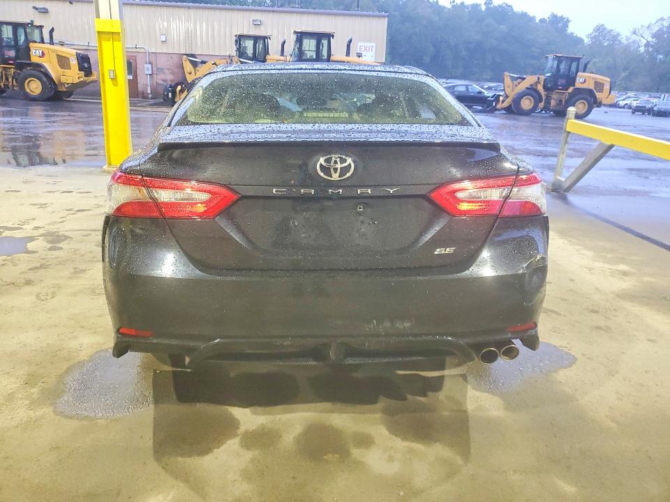 Продажа на аукционе авто 2018 Toyota Camry, vin: JTNB11HK5J3019401, номер лота: 70782776
