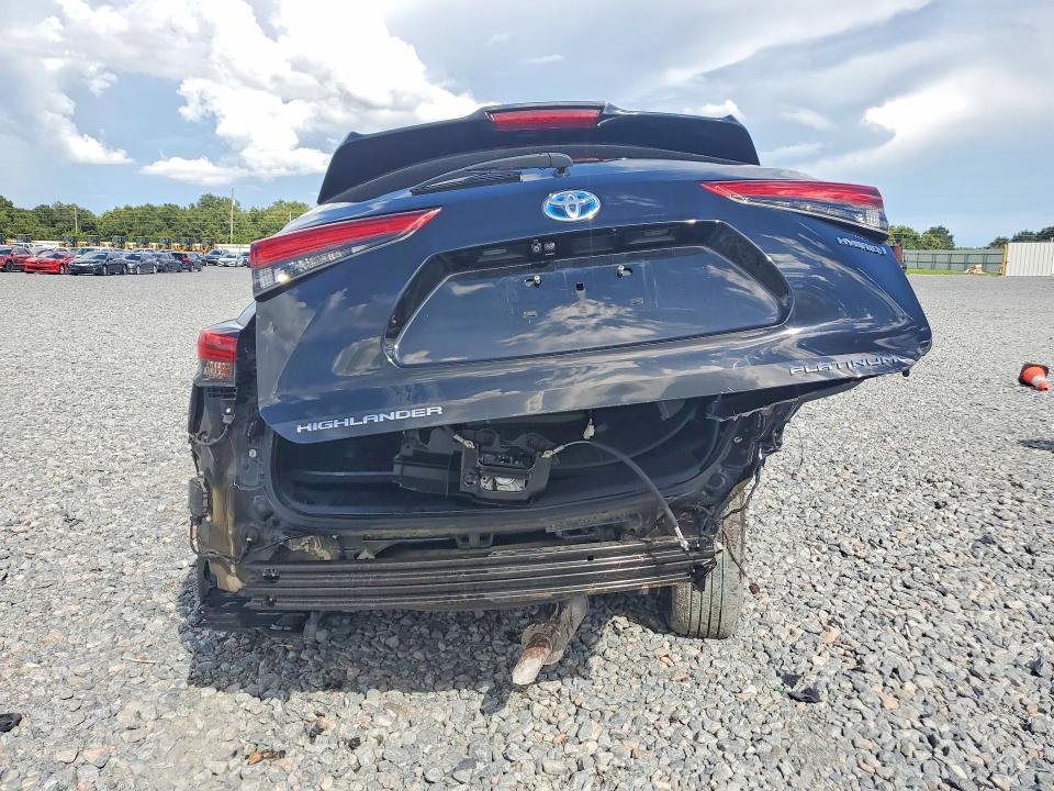 2021 Toyota Highlander მანქანა იყიდება აუქციონზე, vin: 5TDEBRCH4MS030532, აუქციონის ნომერი: 68218986