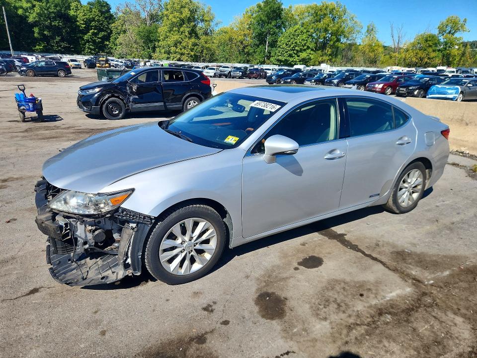 2013 Lexus Es მანქანა იყიდება აუქციონზე, vin: JTHBW1GGXD2009734, აუქციონის ნომერი: 69738216