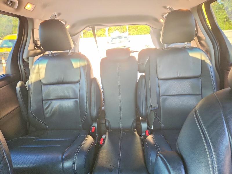 2015 Toyota Sienna მანქანა იყიდება აუქციონზე, vin: 5TDXK3DC4FS637834, აუქციონის ნომერი: 69762516