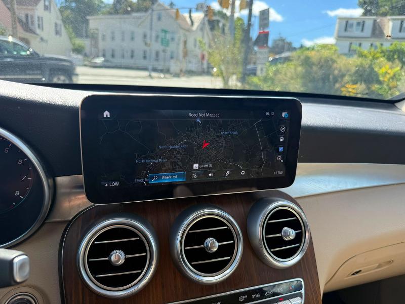 70010116 :رقم المزاد ، W1N0G8EB3NV386436 vin ، 2022 Mercedes-benz Glc مزاد بيع