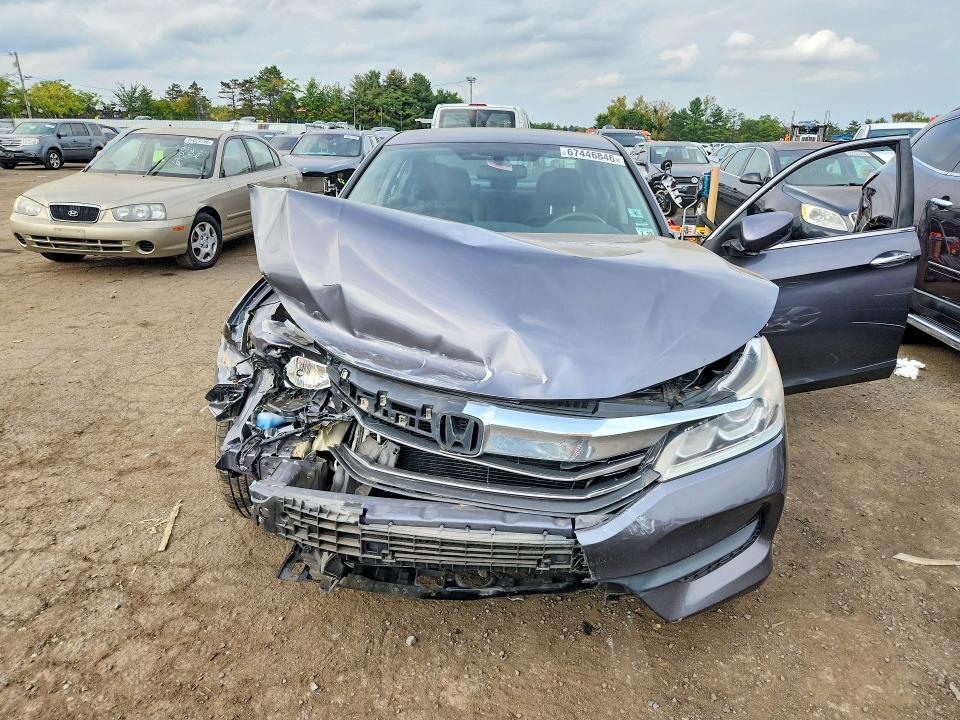 Продажа на аукционе авто 2017 Honda Accord, vin: 1HGCR2F34HA114347, номер лота: 67446846