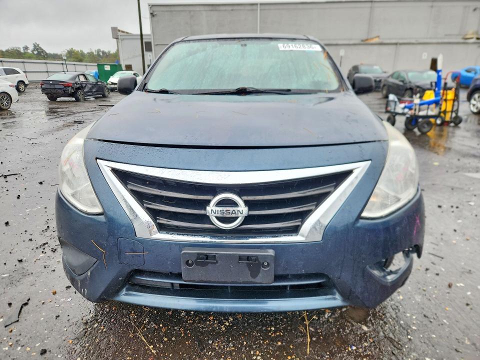 69162836 :رقم المزاد ، 3N1CN7AP2FL820579 vin ، 2015 Nissan Versa مزاد بيع