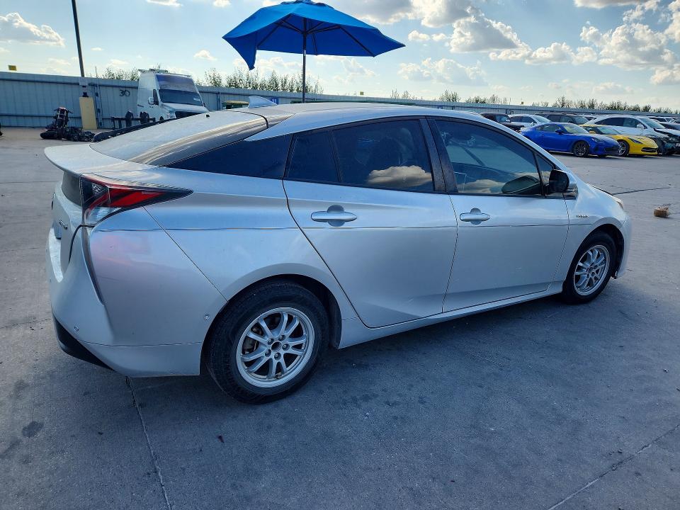 Продаж на аукціоні авто 2018 Toyota Prius, vin: JTDKARFU7J3552972, номер лоту: 68238276