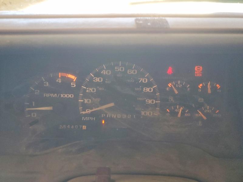 68920416 :رقم المزاد ، 2GCEK19K1S1180574 vin ، 1995 Chevrolet Gmt-400 مزاد بيع