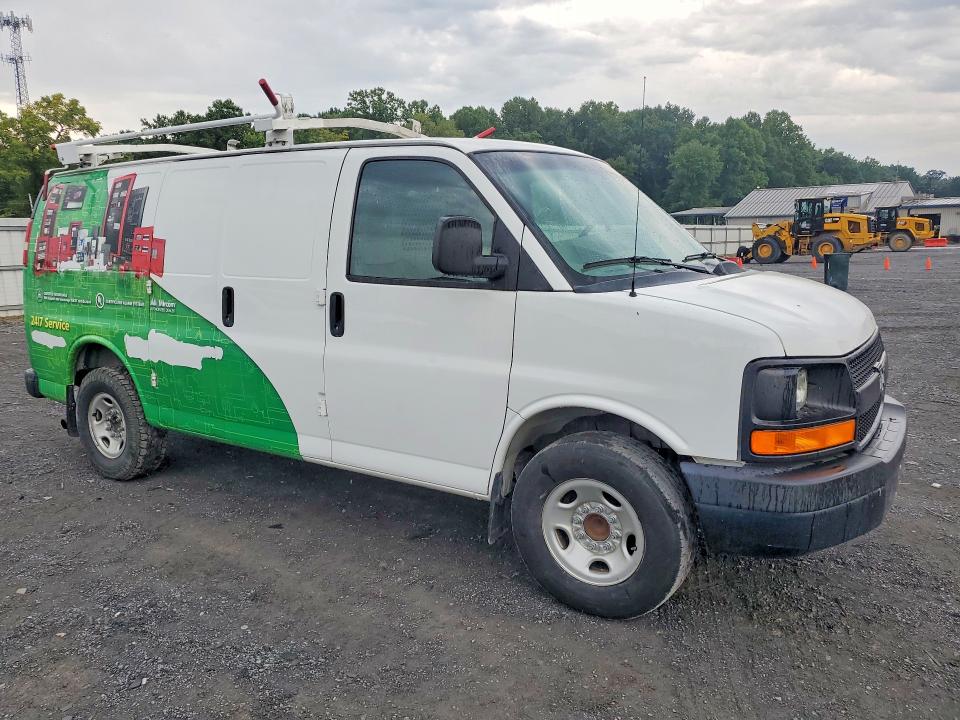 67597986 :رقم المزاد ، 1GCWGAFF2G1229498 vin ، 2016 Chevrolet Express G2500 مزاد بيع