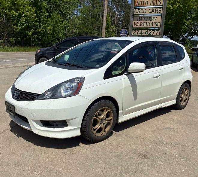 2013 Honda Fit მანქანა იყიდება აუქციონზე, vin: JHMGE8G51DC060792, აუქციონის ნომერი: 70188146