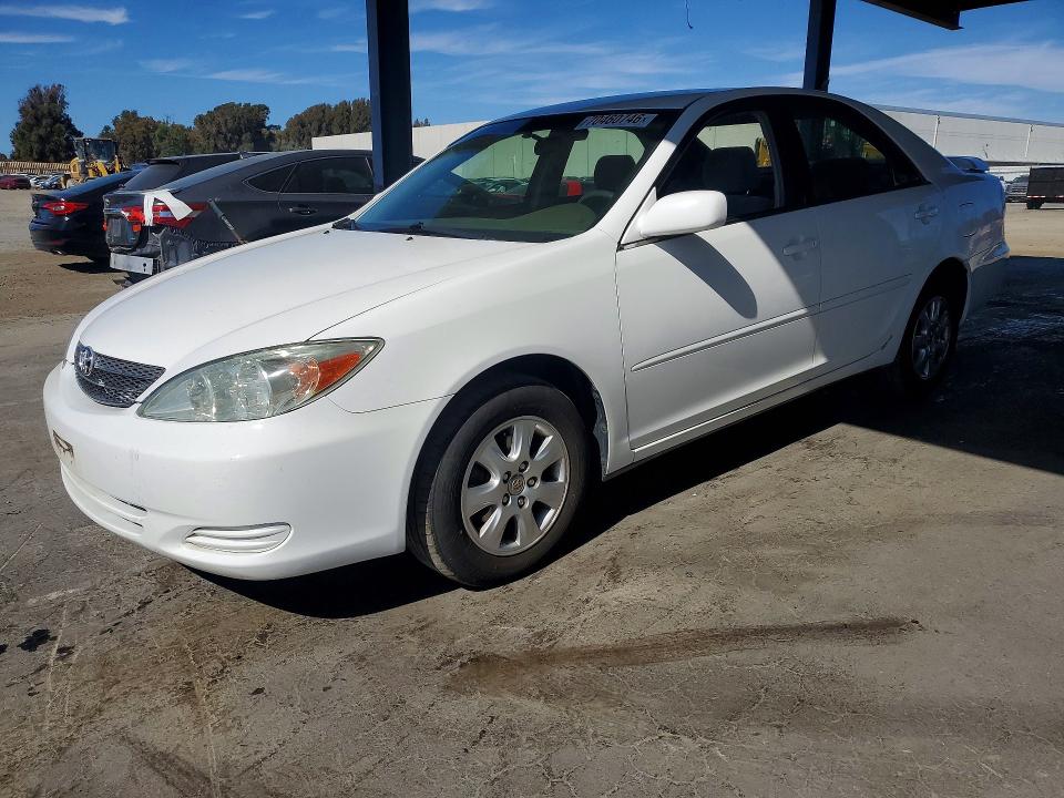 Продажа на аукционе авто 2003 Toyota Camry, vin: JTDBF32K230131975, номер лота: 70460746