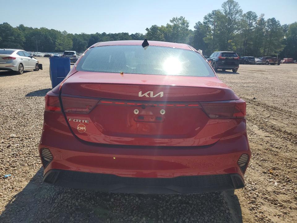 2024 Kia Forte მანქანა იყიდება აუქციონზე, vin: 3KPF24ADXRE763323, აუქციონის ნომერი: 67825766