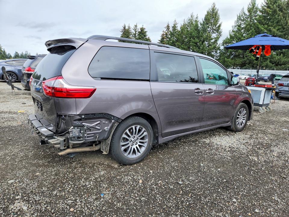 70505746 :رقم المزاد ، 5TDYZ3DC7LS078047 vin ، 2020 Toyota Sienna مزاد بيع