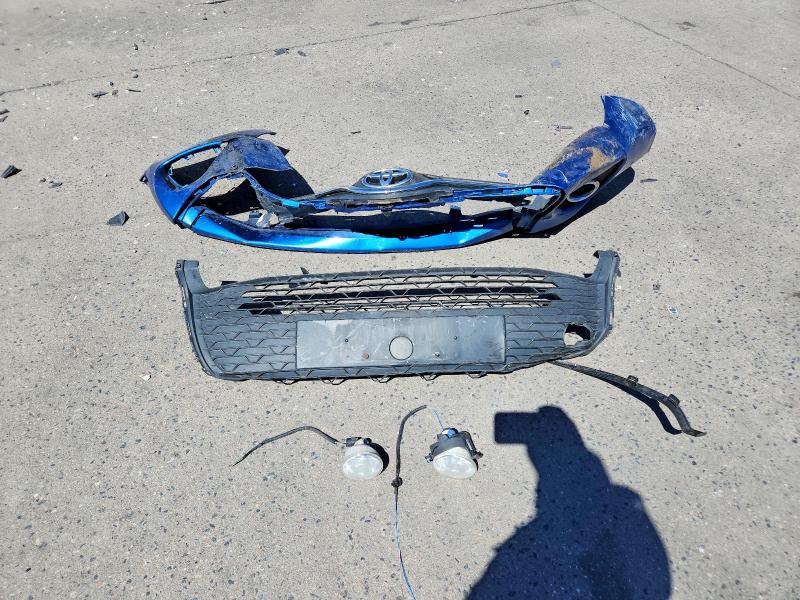 2015 Toyota Yaris მანქანა იყიდება აუქციონზე, vin: VNKKTUD33FA017851, აუქციონის ნომერი: 67463906