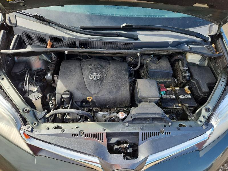 Продажа на аукционе авто 2019 Toyota Sienna, vin: 5TDYZ3DC4KS985689, номер лота: 68301256