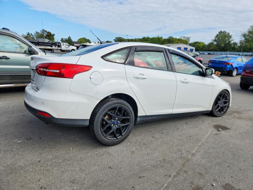 Продажа на аукционе авто 2016 Ford Focus, vin: 1FADP3F27GL214294, номер лота: 69217396