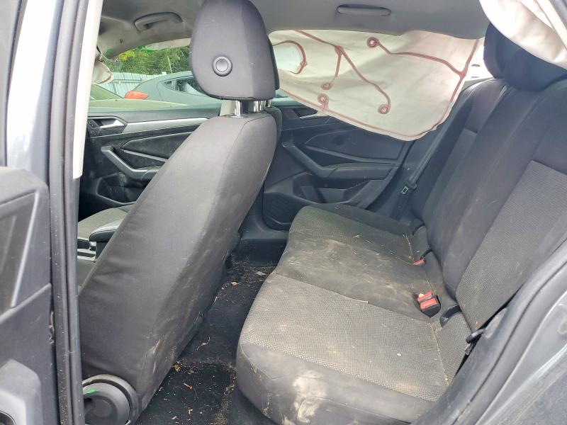71055846 :رقم المزاد ، 3VWN57BU4KM019499 vin ، 2019 Volkswagen Jetta مزاد بيع