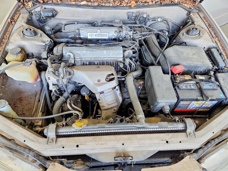 70956326 :رقم المزاد ، JT2BG12K7T0362669 vin ، 1996 Toyota Camry مزاد بيع
