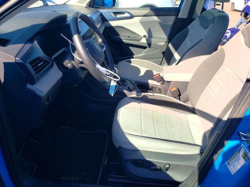 67492736 :رقم المزاد ، 3VVLX7B26NM092950 vin ، 2022 Volkswagen Taos مزاد بيع